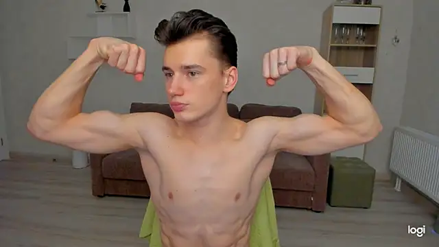 Max foks  online show from April 5, 2:14 pm