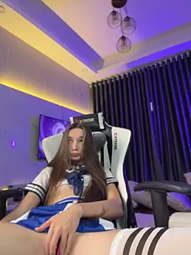 AnnyShore online show from May 15, 11:56 pm
