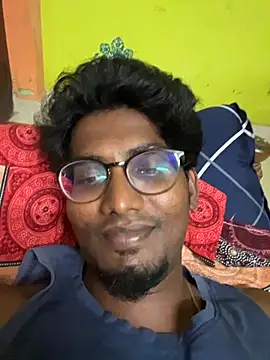 Snapshot of chennai_sexyboy chatting on February 14, 5:10 pm chennai sexyboy online show from February 14, 5:10 pm