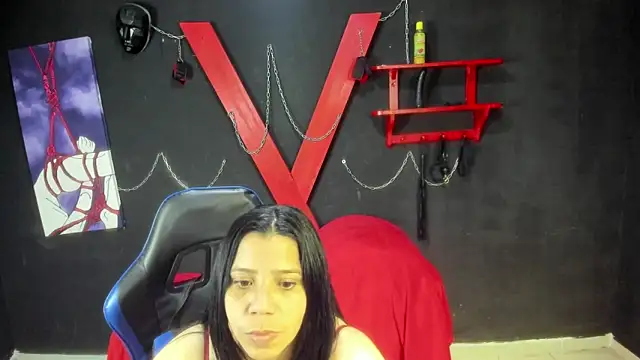 Snapshot of Zalomme chatting on May 26, 1:51 pm Zalomme online show from May 26, 1:51 pm