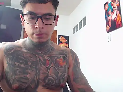 maxstrom111 online show from February 26, 3:27 am