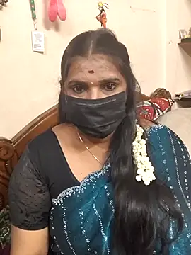 Snapshot of Tamil_uma_69 chatting on February 25, 12:48 pm Tamil uma 69 online show from February 25, 12:48 pm