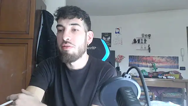 Snapshot of maestroboris95 chatting on February 22, 11:31 am maestroboris95 online show from February 22, 11:31 am