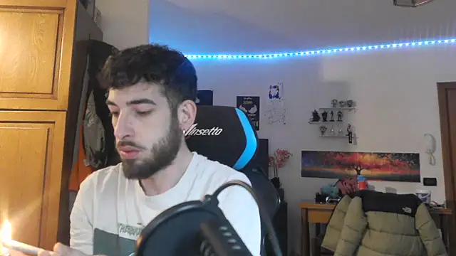 Snapshot of maestroboris95 chatting on March 2, 11:28 am maestroboris95 online show from March 2, 11:28 am