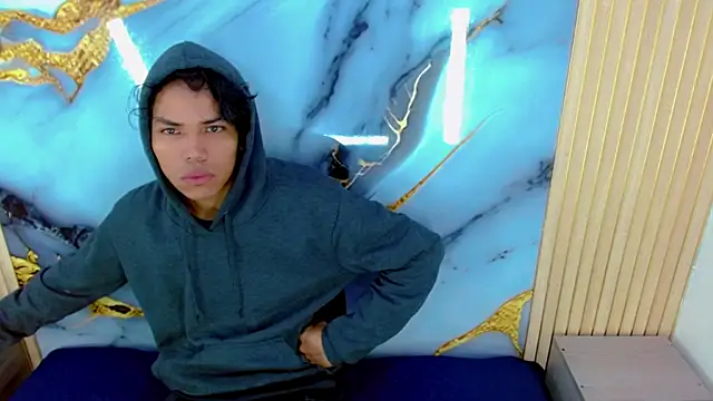 DaviidBuckx  online show from February 28, 1:50 am