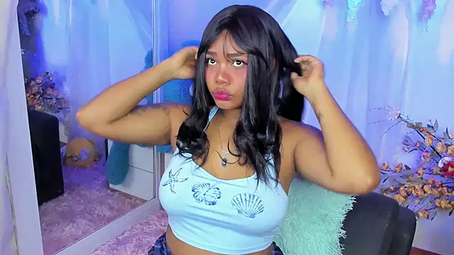 Snapshot of Angel_Belll chatting on March 12, 2:39 am Angel Belll online show from March 12, 2:39 am