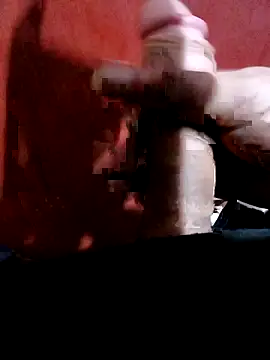 Snapshot of papi23l chatting on February 11, 5:12 am papi23l online show from February 11, 5:12 am