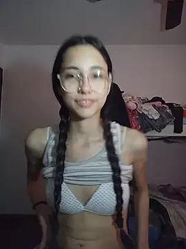 isaaabelaaa online show from April 16, 11:55 am