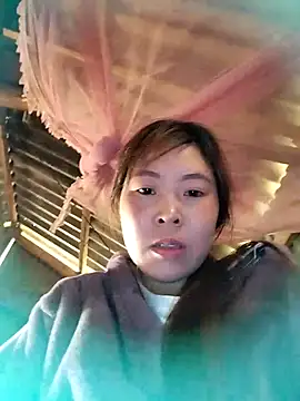 Yiyoongg online show from March 25, 1:55 am