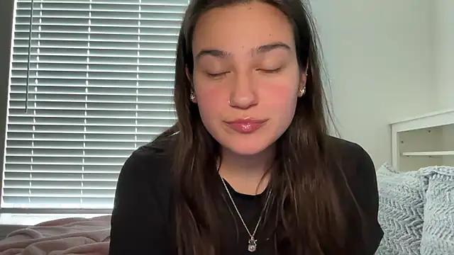 anitayurmoniii online show from July 18, 11:08 pm