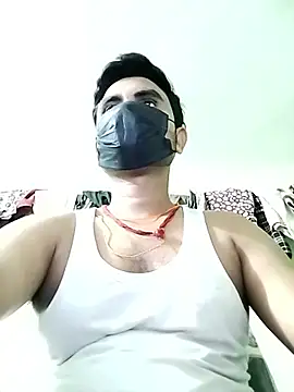 loyalboy 0052 online show from April 16, 8:26 am