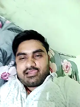 loyalboy 0052 online show from April 18, 7:58 pm