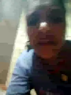 Snapshot of Loomaraj chatting on February 19, 4:03 pm Loomaraj online show from February 19, 4:03 pm