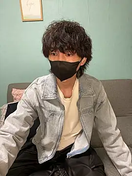 --ha-ru-- online show from April 15, 9:05 am