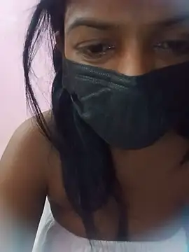 Malee S online show from July 26, 4:47 pm