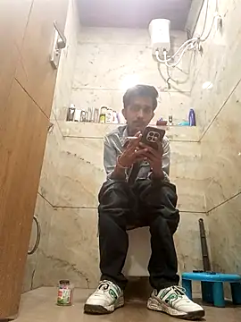 Sam03s online show from April 15, 2:13 pm