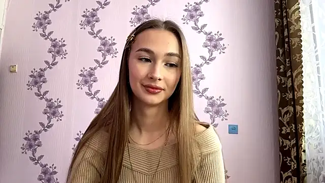 LacieHelaire online show from February 28, 7:09 am