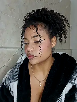 Snapshot of BrianaSweetxxx chatting on February 27, 2:55 am BrianaSweetxxx online show from February 27, 2:55 am