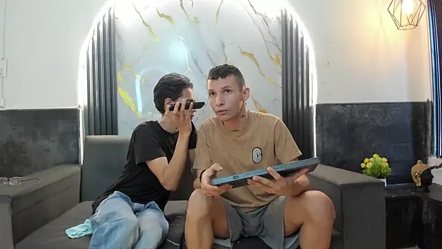 Snapshot of Isaak_26 chatting on March 1, 2:30 pm Isaak 26 online show from March 1, 2:30 pm