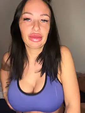 SaraHotDiamond xoxo online show from April 13, 7:19 pm