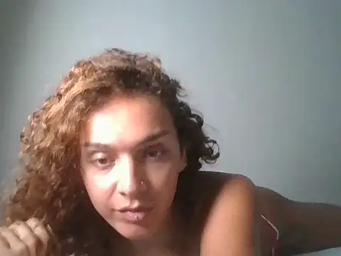 Snapshot of 4petitosa_ chatting on February 8, 5:49 pm 4petitosa online show from February 8, 5:49 pm