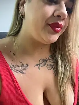 Snapshot of kahreal chatting on July 1, 12:40 pm kahreal online show from July 1, 12:40 pm