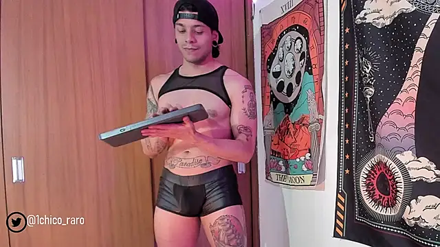 Snapshot of acid_timee chatting on February 13, 11:37 pm acid timee online show from February 13, 11:37 pm