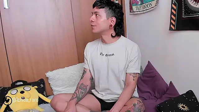 Snapshot of acid_timee chatting on February 15, 7:50 pm acid timee online show from February 15, 7:50 pm