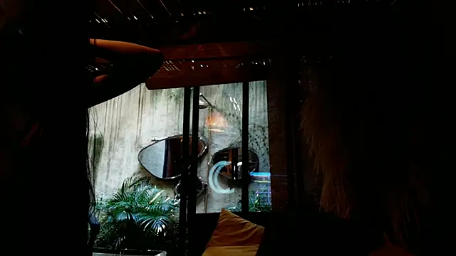 sophieBlair  online show from February 28, 7:04 pm