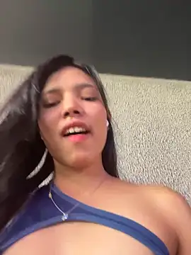 jadelaurent online show from March 11, 8:37 pm