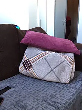 meenkay online show from April 14, 2:56 pm