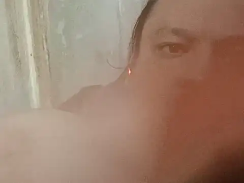 Snapshot of Gabitoo08 chatting on March 9, 4:49 am Gabitoo08 online show from March 9, 4:49 am