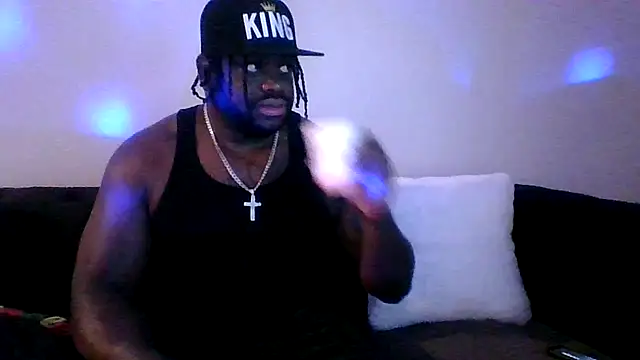 Snapshot of darkstallion7 chatting on February 15, 11:08 am darkstallion7 online show from February 15, 11:08 am