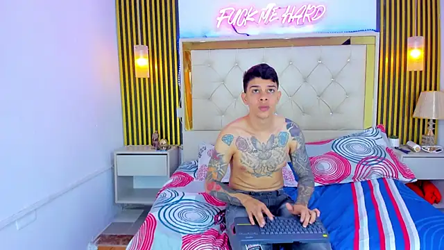 Adventurous Boys online show from April 12, 2:11 pm