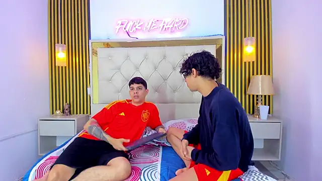 Adventurous Boys online show from April 14, 6:14 pm