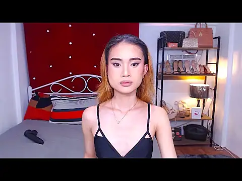 JuicyCockThea online show from February 15, 8:35 am