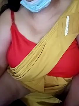 Snapshot of Simran_008 chatting on April 20, 10:51 am Simran 008 online show from April 20, 10:51 am