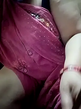 Snapshot of Simran_008 chatting on April 24, 12:35 am Simran 008 online show from April 24, 12:35 am
