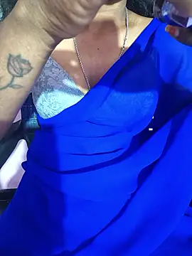 manu sexy  online show from February 16, 11:45 pm