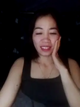 Snapshot of -Lundy- chatting on February 25, 4:27 pm -Lundy- online show from February 25, 4:27 pm