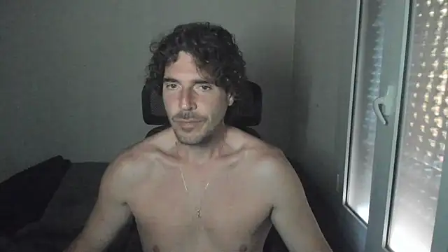 joaquin420 hot online show from April 3, 5:44 pm