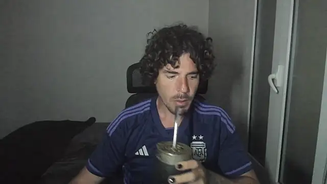 joaquin420 hot online show from April 8, 11:27 pm