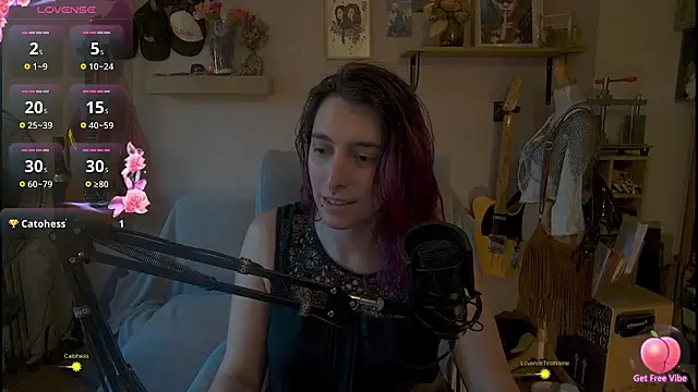 Snapshot of thea_cake chatting on July 2, 7:20 pm thea cake online show from July 2, 7:20 pm