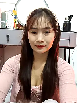 Snapshot of -Dumi- chatting on February 10, 5:22 am -Dumi- online show from February 10, 5:22 am