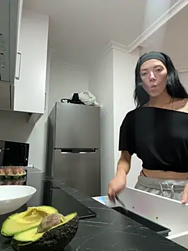 Karmenlovex online show from March 2, 2:13 pm