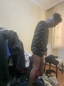 Femboysissy1919 online show from August 4, 9:01 am