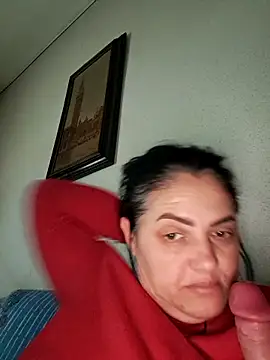 Snapshot of Sony28v chatting on March 1, 7:10 am Sony28v online show from March 1, 7:10 am