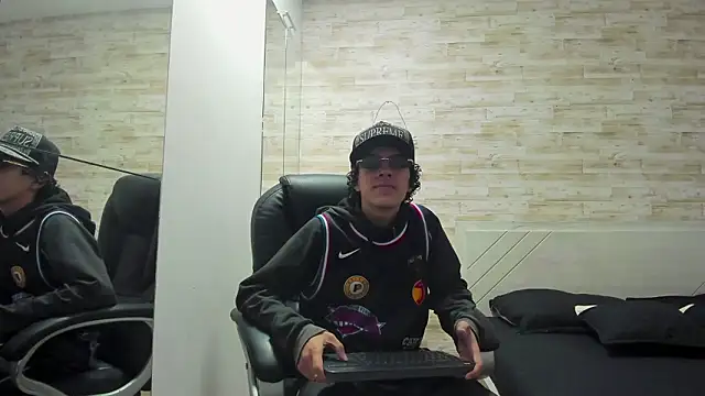 Jordi Cooper online show from February 26, 7:46 pm