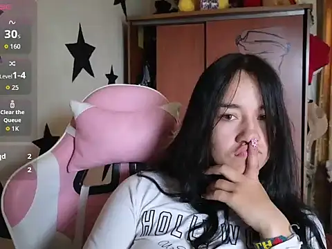  angela45cute online show from March 3, 12:22 pm