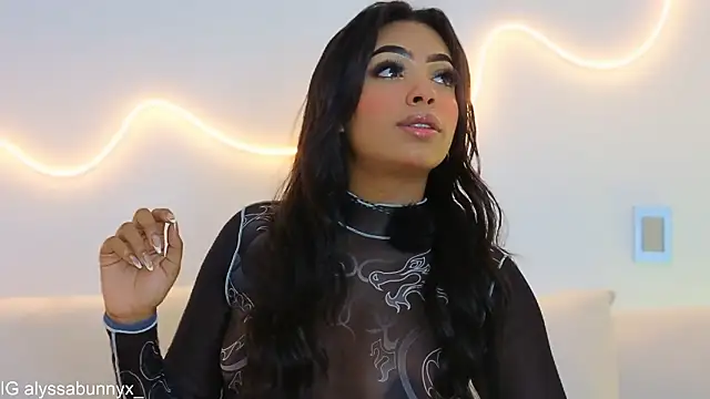 Alyssa bunnyx online show from March 19, 4:27 am